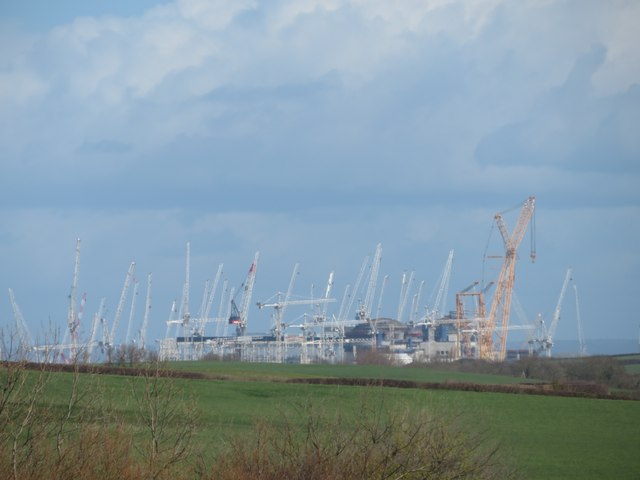Cranes and buildings under construction at Hinkley Point C