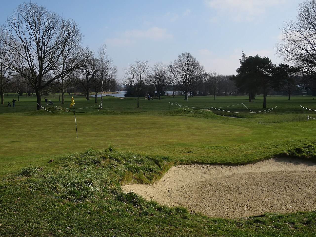 Golf course and trees at Wimbledon Park in 2016